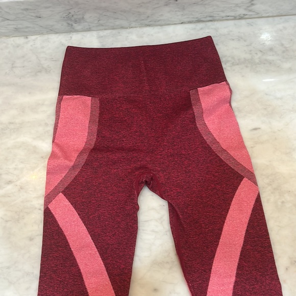 fabletics leggings - Picture 2 of 2